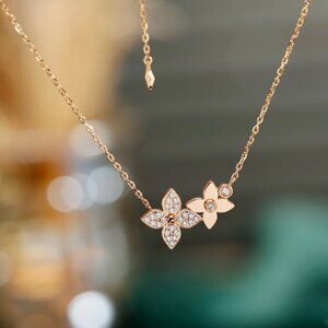 Louis Vuitton  necklace